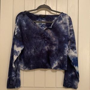 Blue Tie-Dye Style Semi-Crop Long Sleeve Shirt
